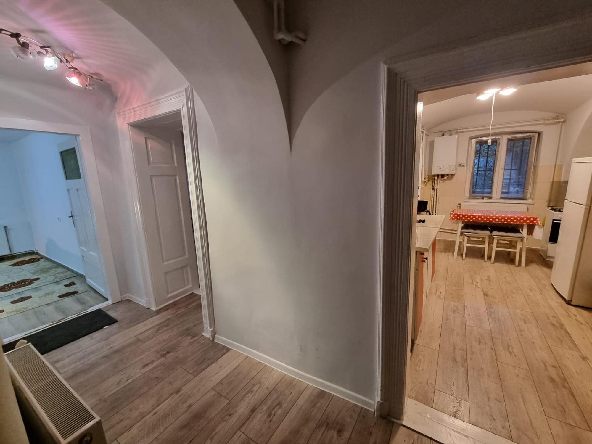 R Castle - 2 Room Apartment Brașov Exterior foto